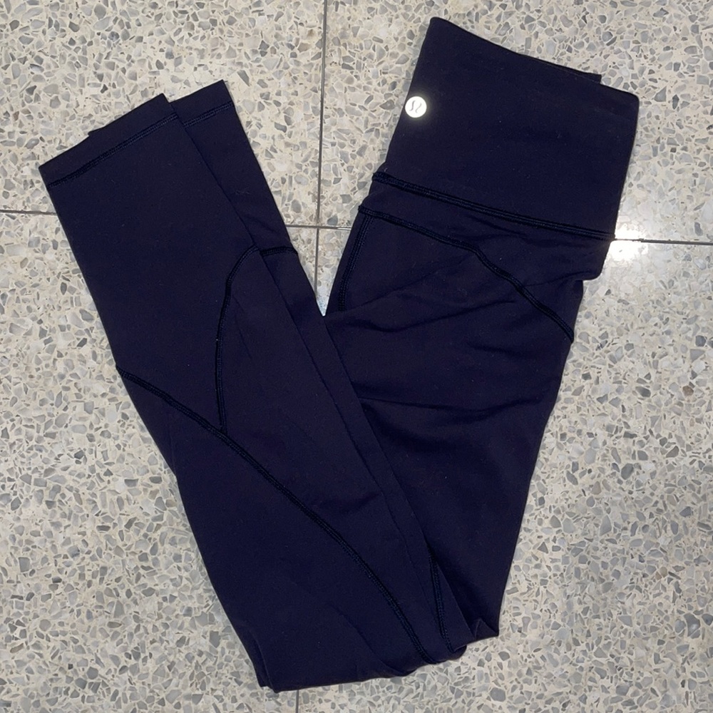 Lululemon navy blue leggings